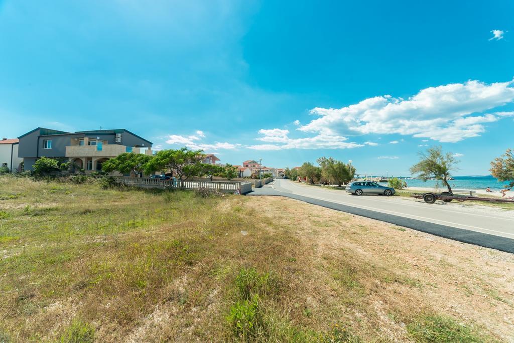 Apartments Mavracic Vir Ngoại thất bức ảnh